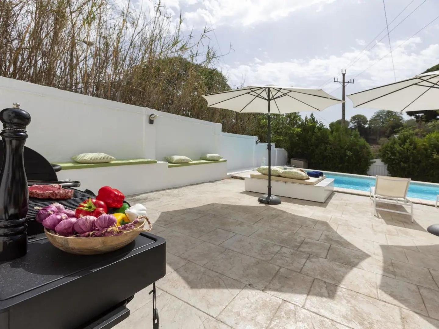 Casa Canyet Con Piscina A Un Paso De Barcelona Y La Playa Badalona Exteriör bild
